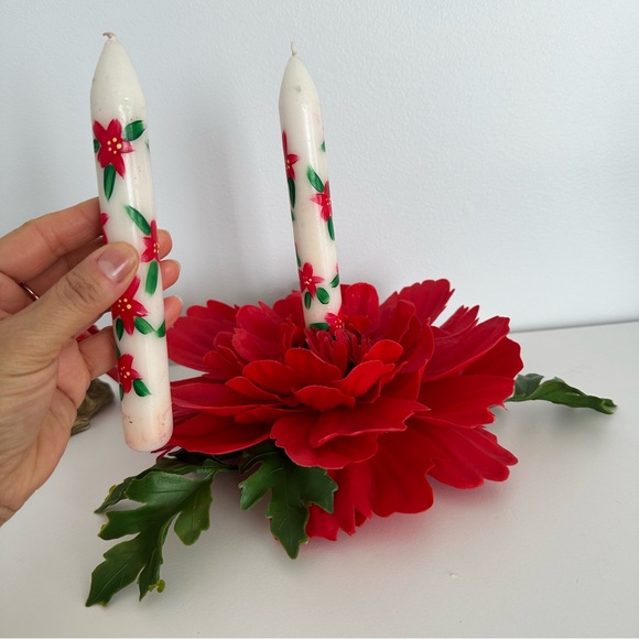 Bundle of 3 pieces candle holderFestive Floral Candles - Picture 8 of 12